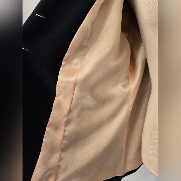 JAQUES VERT Navy Blue Women's Blazer with Gold Accents. Size 12 - Picture 7 of 11